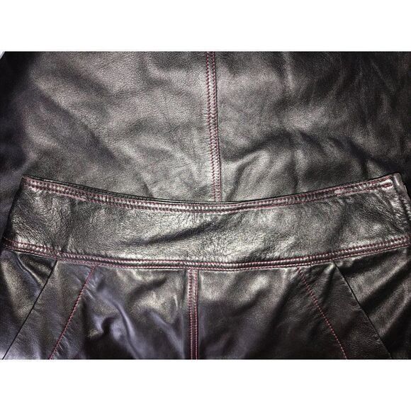 Leather Skirt Womens Red Stitching Slash Pockets Back Pockets Italy Size 8 Black - Picture 11 of 11
